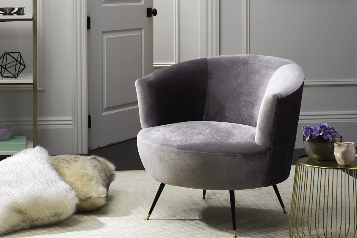 Factors To Consider When Buying Safavieh Arlette Accent Chair